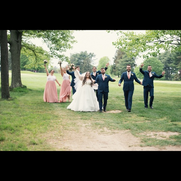 Meet Me 🤷🏻‍♀️ - Picture 5 of 10